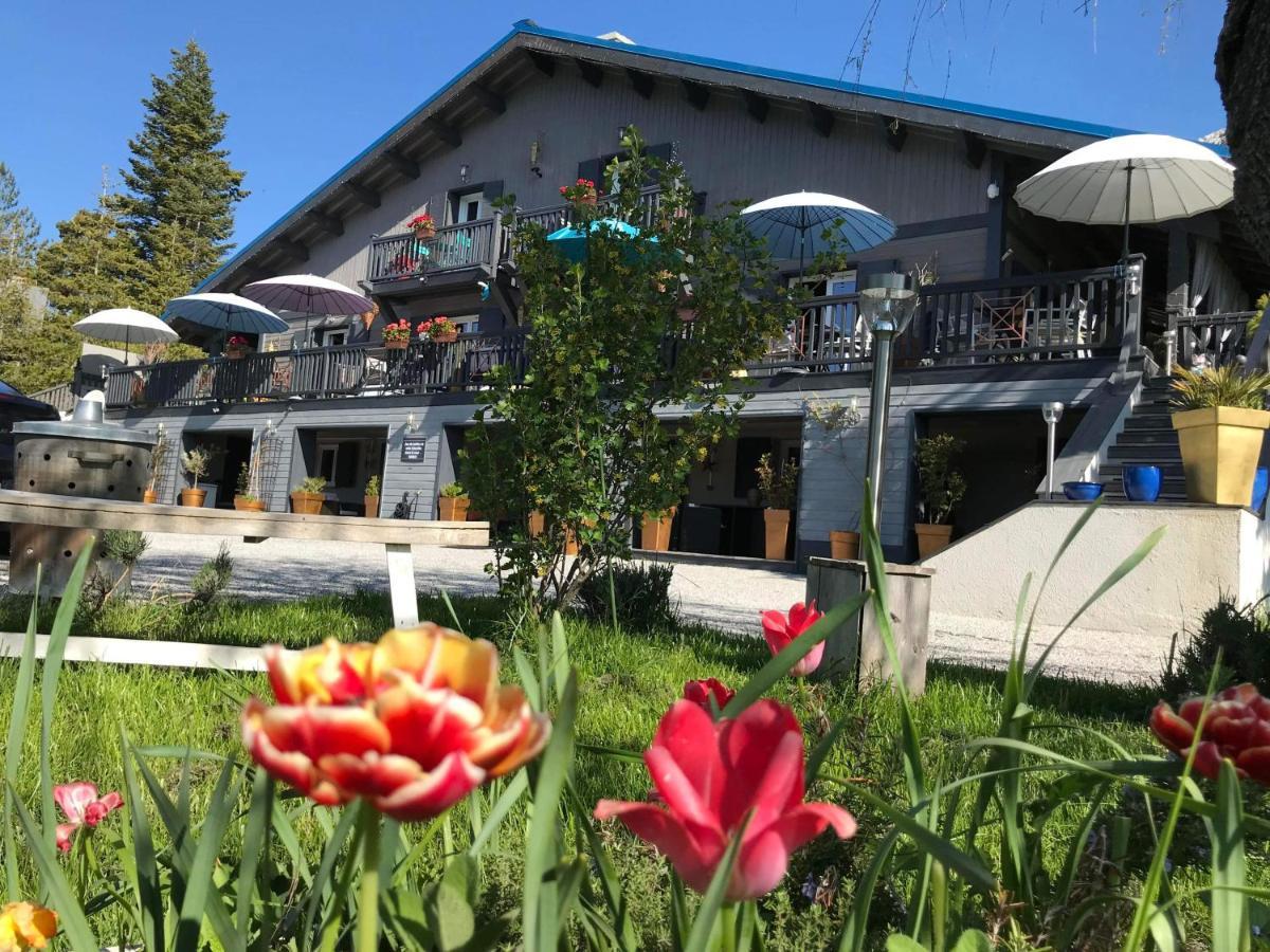 Bed and Breakfast L'Alpen Roc Caille Екстер'єр фото