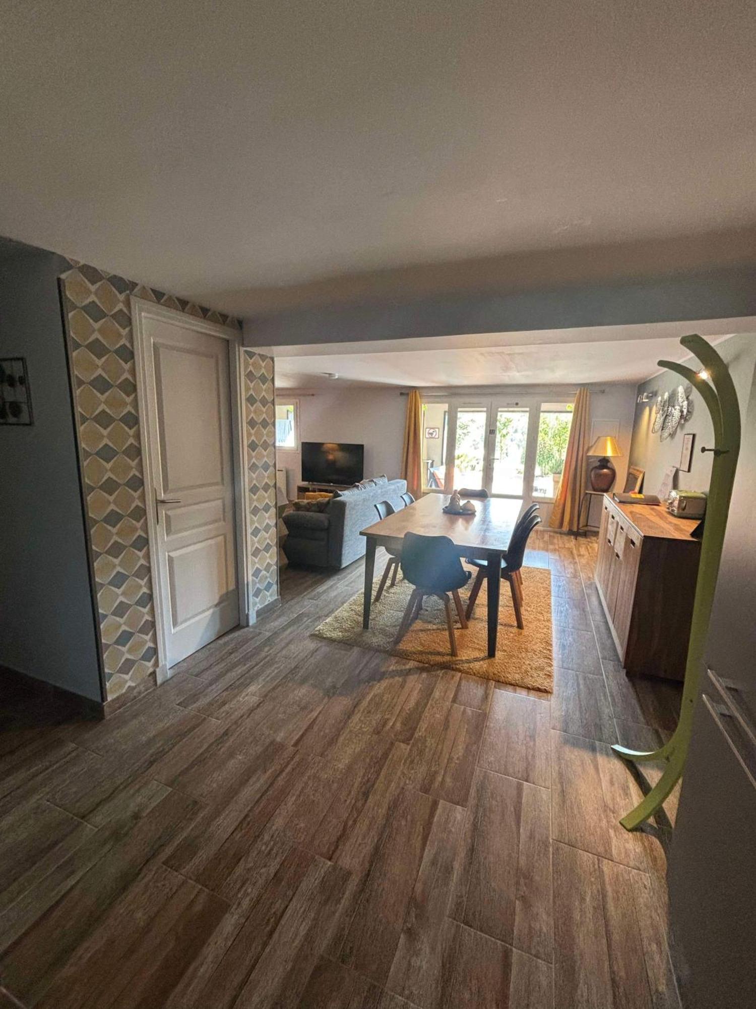 Bed and Breakfast L'Alpen Roc Caille Екстер'єр фото